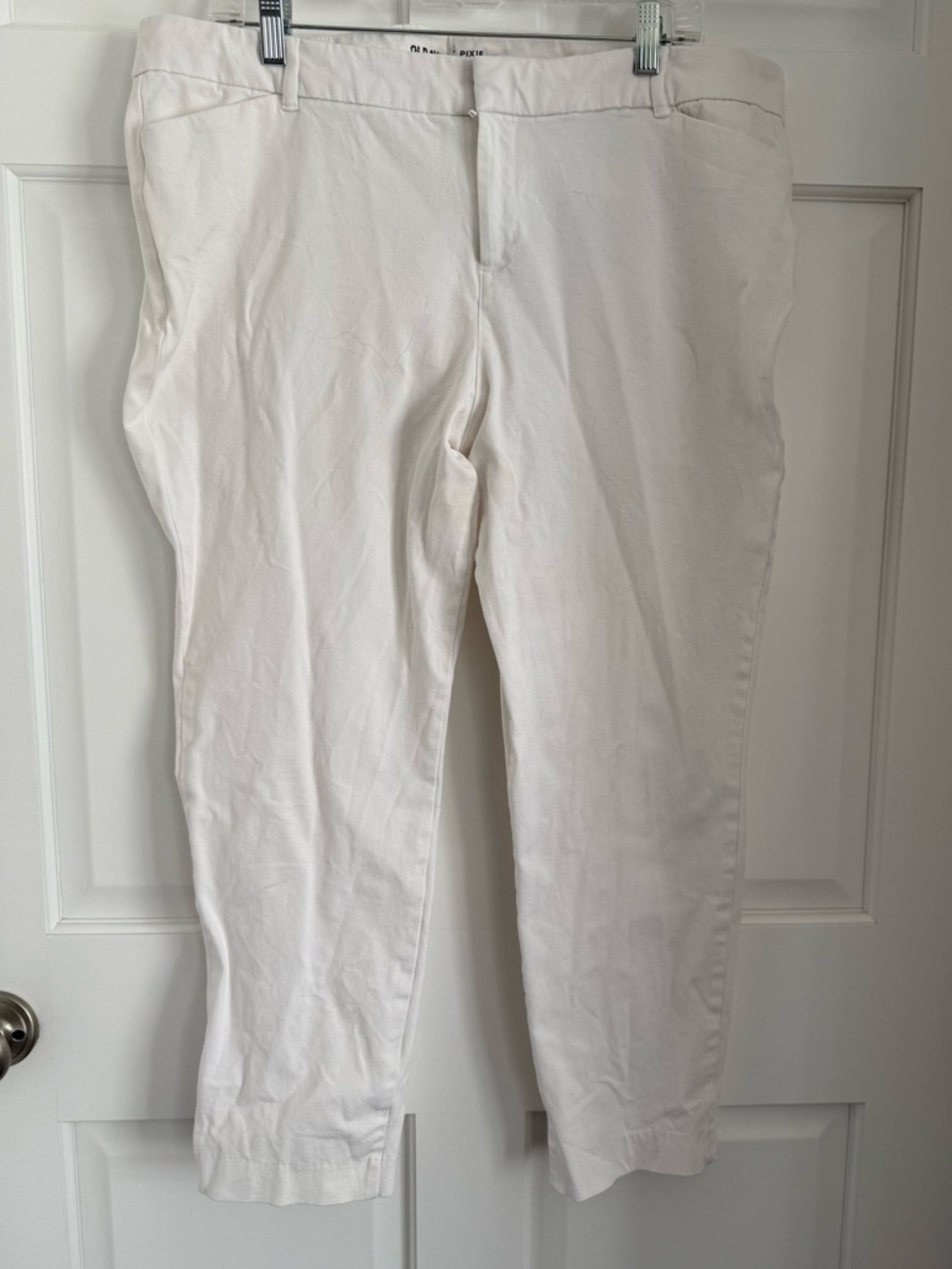 White Old Navy Pixie Pants